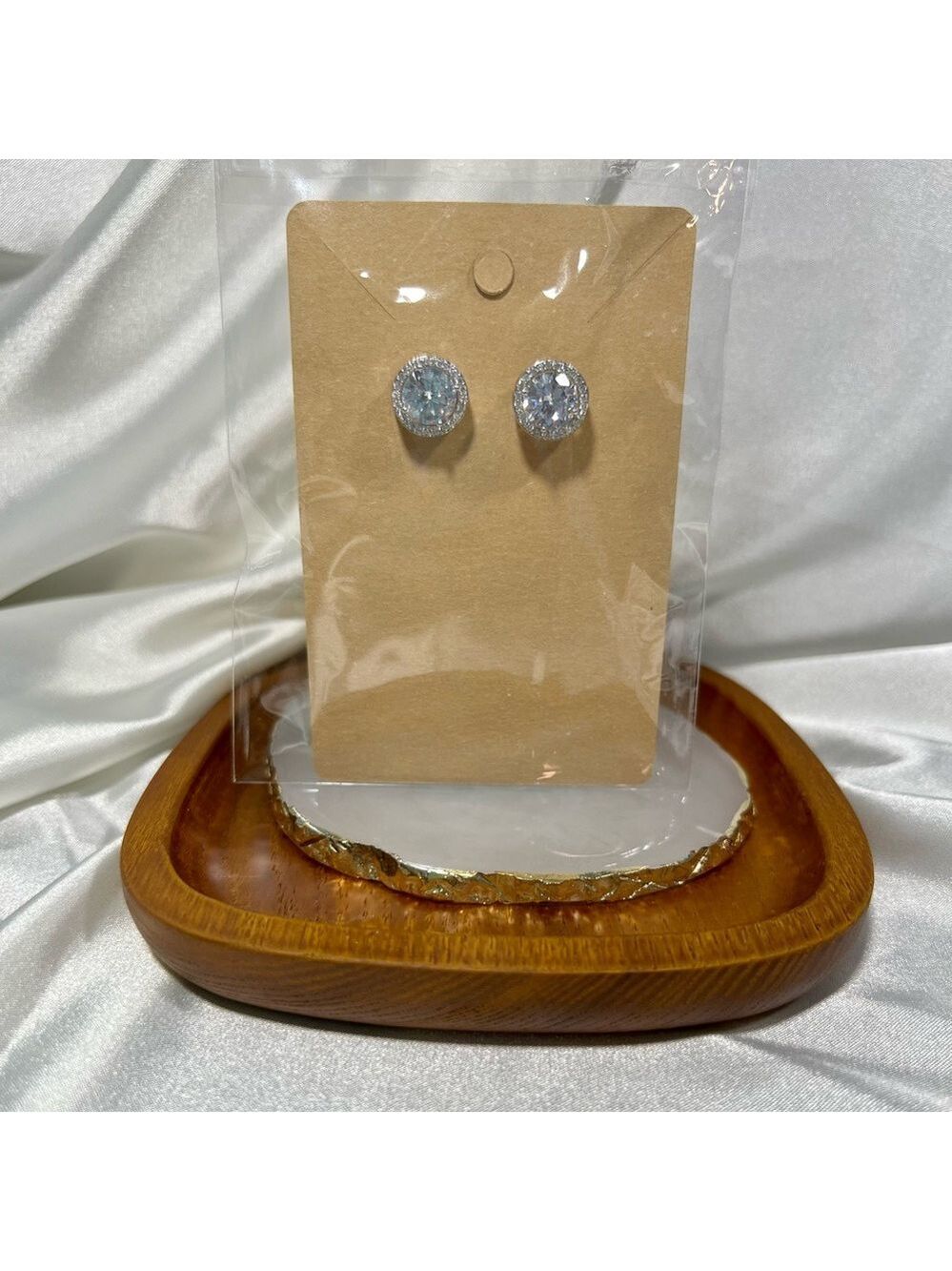 Circle Sparkly Stud Earrings